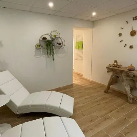 Boutique Restaurant Hollerather Hof 黑伦塔尔