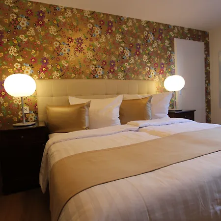 酒店 Boutique Restaurant Hollerather Hof 3*