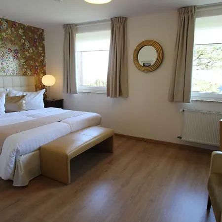 Boutique Restaurant Hollerather Hof 酒店 黑伦塔尔